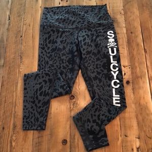 Lululemon soul cycle high waisted wunder unders